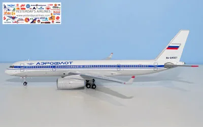 Aeroflot Tupolev Tu-204-100 RA-64007 1:400 Panda Model