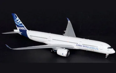 Airbus House Airbus A350-900 F-WXWB 1:200 JC Wings