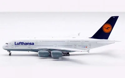 Lufthansa Airbus A380-800 D-AIMM 1:400 Aviation400