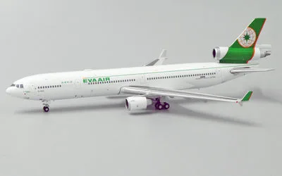 EVA Air McDonnell Douglas MD-11 B-16101 1:400 JC Wings