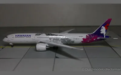 Hawaiian Airlines Boeing 787-9 N781HA 1:500 Herpa