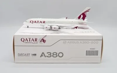 カタール航空 エアバス A380-800 A7-APJ