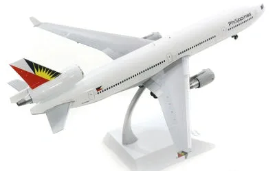 Philippine Airlines McDonnell Douglas MD-11F N275WA 1:200 JC Wings