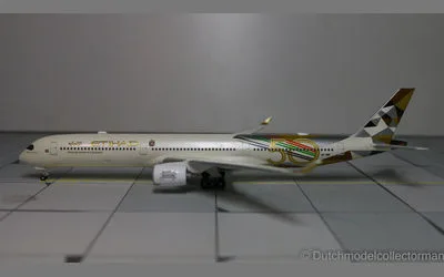 エティハド航空 エアバス A350-1000 A6-XWB