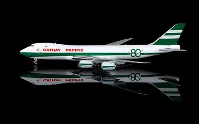 Cathay Cargo Boeing 747-8F B-LJE 1:400 YY Model