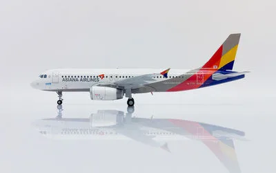 Asiana Airlines Airbus A320-200 HL7772 1:200 JC Wings